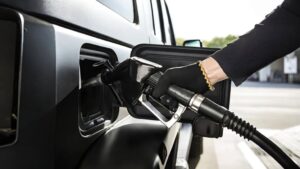 How to Put Premium Gas in My Jeep Wrangler